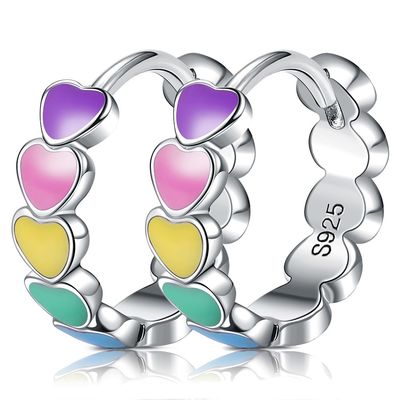 Goujons filetés du gramme 0.15mm Sterling Silver Heart Earrings Heart de la CZ 0,85