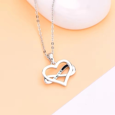 YASVITTI ODM OEM 925 Argent Sterling Collier de cœur étincelant 5A Zirconia Collier creux plaqué au rhodium Collier suspendu bijoux