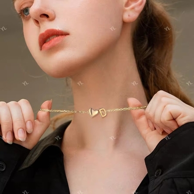 YASVITTI personnalisé 925 Sterling Argent Coeur Collier initial 18K Plaqué or Lettre de luxe Collier de cœur Pour les filles