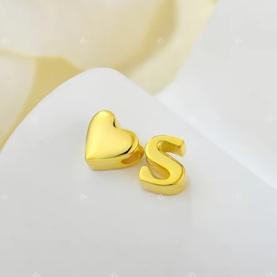 YASVITTI bijoux personnalisés de première ligne Lettre d'amour en or S Pendentif 925 Argent Sterling Coeur Initial Pendentif Pour les femmes