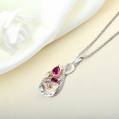 YASVITTI 925 Argent classique de rubis pendentif de fleurs de rose Collier Cube Zircon Collier d'amour gravé en gros