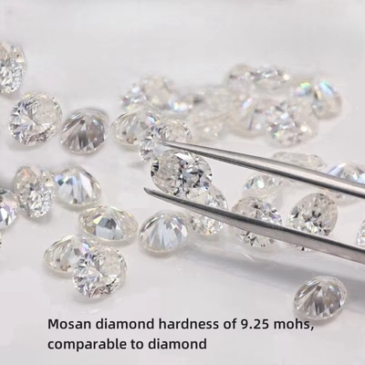 Diamant de moissanite ovale brillant coupé en vrac 3*5mm-10*14mm Petite taille pour la fabrication de bijoux