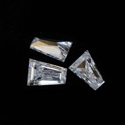 Ringe de solitaire en moissanite en gros Mossanite Gem Baguette conique coupée Charles VVS Loose Moissanite Diamant