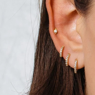 925 Sterling Silver Jewelry en gros Minimaliste Petit 925 Sterling Silver Zircon Stud Boucles d'oreilles ornées Boucles d'oreilles pour femmes