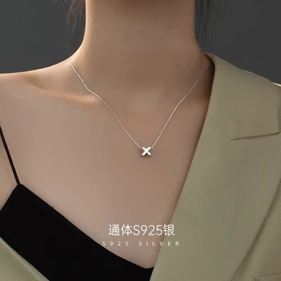 Jeux de mode minimalistes 925 Sterling Silver Simple Collier 26 Lettres Alphabétiques Colliers Pour Femmes
