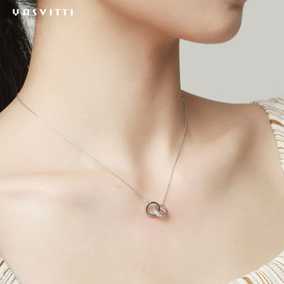 le collier 2.08g 18k à chaînes argenté de 6.7X8.2mm plaquent le double collier de boucle