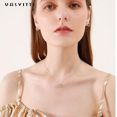 2g collier 1.64ft de zircone de la fiancée 18k Sterling Silver Pendant Necklace Cubic