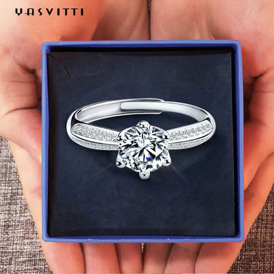 Diamond Band Rings des femmes de Moissanite de festival de 22.1mm 2.52g Diamond Wedding Ring