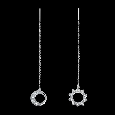 Stering argentent 925 longs glands accrochent les boucles d'oreille asymétriques d'étoile et de lune