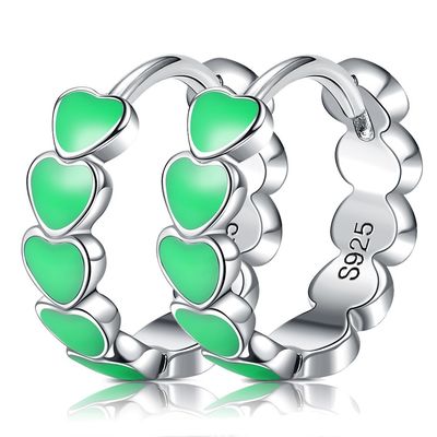 Goujons filetés du gramme 0.15mm Sterling Silver Heart Earrings Heart de la CZ 0,85